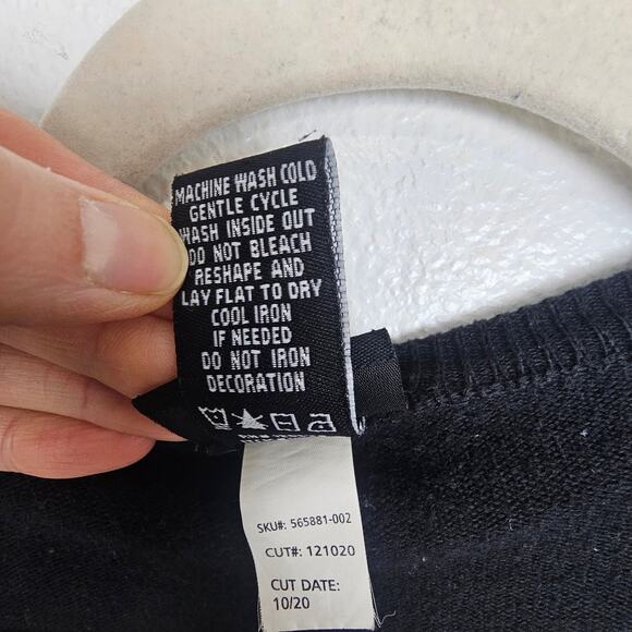 Torrid Paillette Sequin Striped Cardigan Sweater Sz 1X Whiimsigoth Holiday Glam - Picture 7 of 8